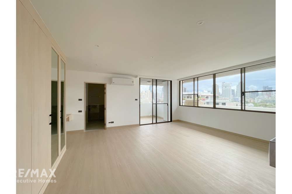 For Rent: 4BR Muji-Renovated Condo in Thong Lo - 260sqm, 95K 11