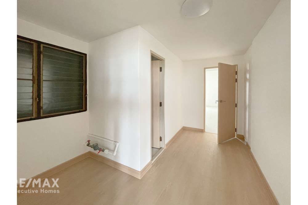 For Rent: 4BR Muji-Renovated Condo in Thong Lo - 260sqm, 95K 16