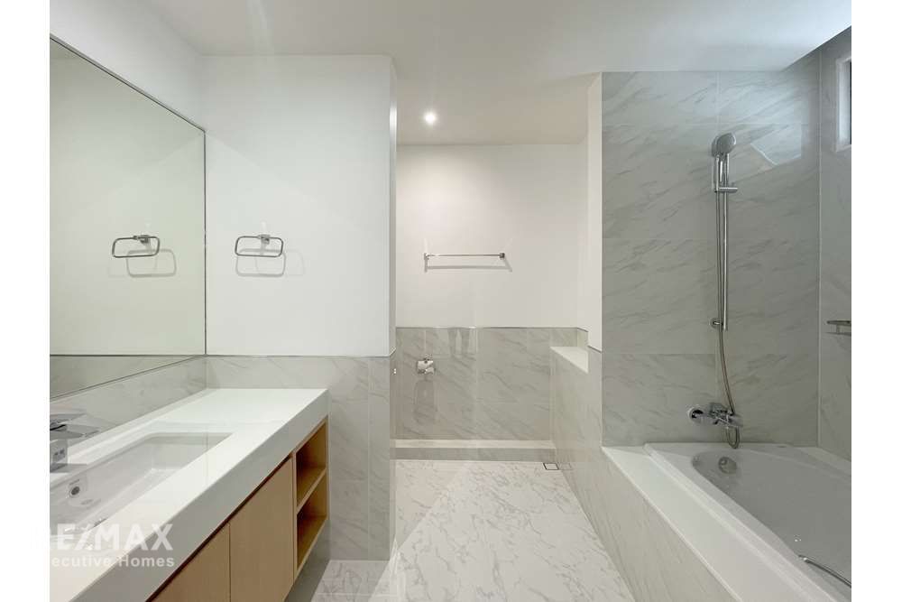 For Rent: 4BR Muji-Renovated Condo in Thong Lo - 260sqm, 95K 17