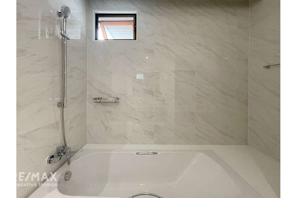 For Rent: 4BR Muji-Renovated Condo in Thong Lo - 260sqm, 95K 18