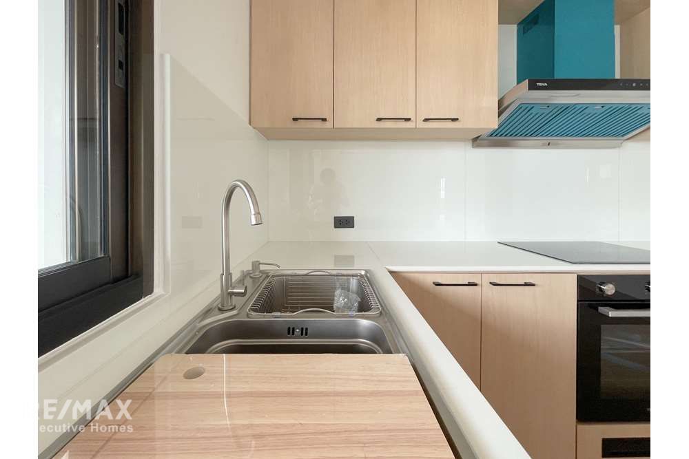 For Rent: 4BR Muji-Renovated Condo in Thong Lo - 260sqm, 95K 7