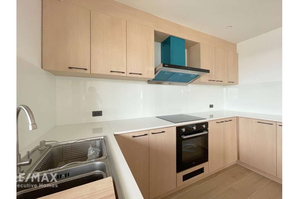 For Rent: 4BR Muji-Renovated Condo in Thong Lo - 260sqm, 95K 8