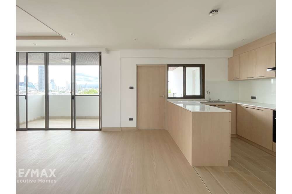 For Rent: 4BR Muji-Renovated Condo in Thong Lo - 260sqm, 95K 9