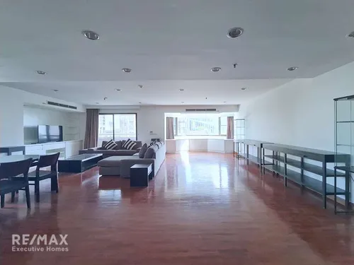 modern-condo-with-spectacular-views-in-prime-location-920071001-15939