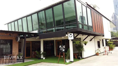 versatile-space-for-rent-near-bts-prom-phong-ideal-for-cafe-bar-restaurant-bakery-clothing-or-office-920071001-15970