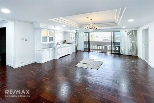 spacious-3-bedroom-condo-with-large-balcony-near-bts-thonglor-pet-friendly-amenities-920071001-15997