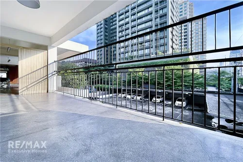 renovated-condo-in-thonglor-walk-to-stores-supermarket-restaurants-and-pet-friendly-920071001-16005