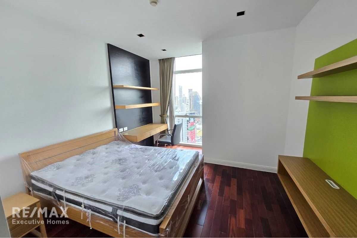Luxuriöses 31-SZ Sky Home in der Athenee Residence - 215 m², 38. Etage, 4 Gehminuten zur BTS Phloen Chit. 7