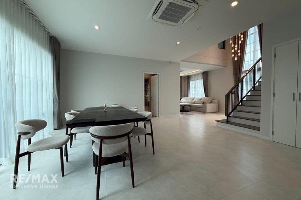 Luxurious 4BD Home with Pool in Bang Na, Bangkok! 18