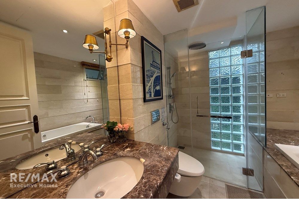 Modern 2BR Condo for Rent in Watthana - Pet-Friendly Living 18