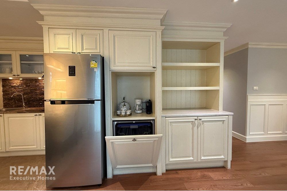 Modern 2BR Condo for Rent in Watthana - Pet-Friendly Living 5