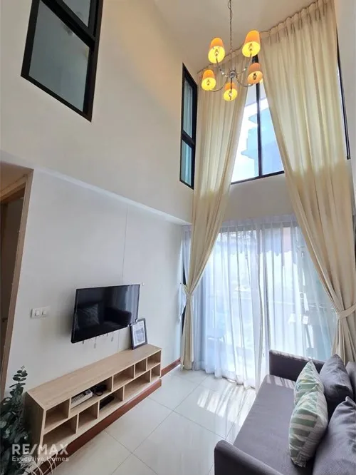 modern-2br-condo-with-gym-and-pool-in-watthana-bangkok-920071001-16106