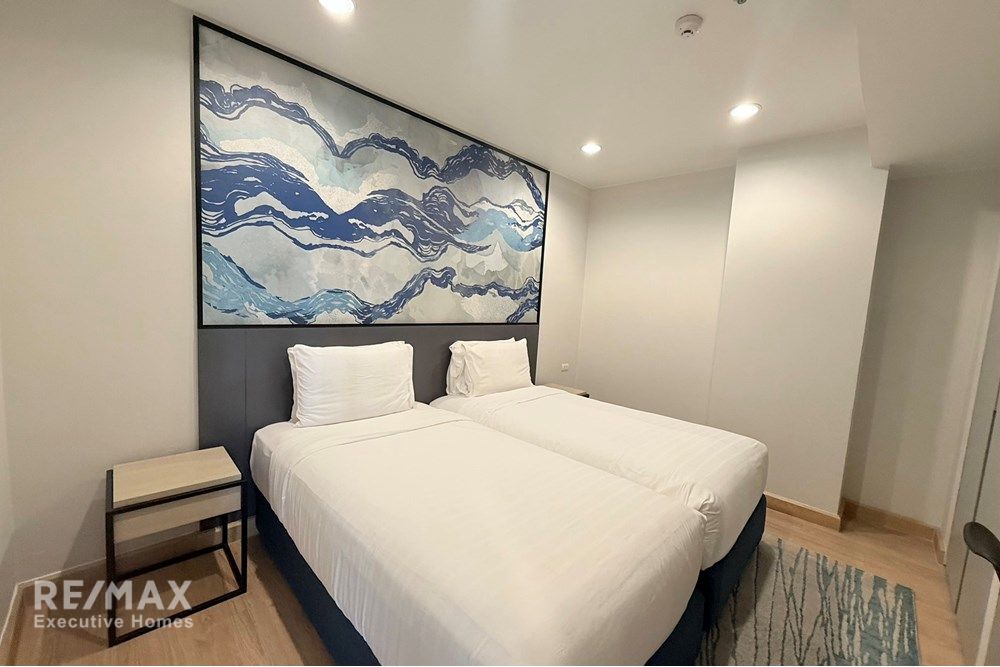 Luxury 2BR/3BA Condo for Rent in Watthana 7
