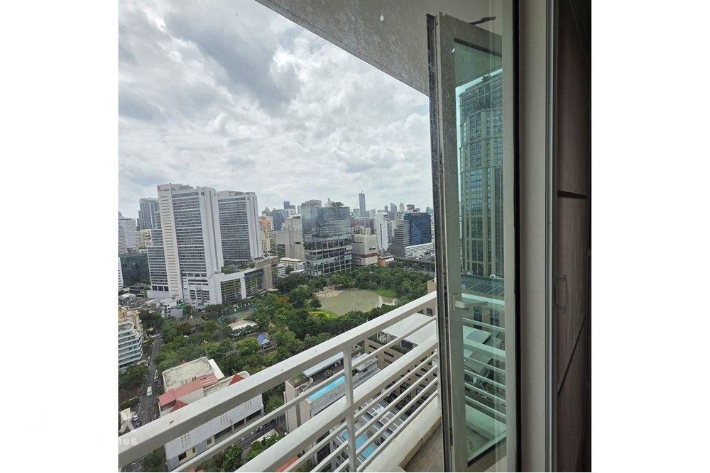 Luxuriöse 3-Zimmer-Eigentumswohnung in der Siri Residence Soi 24 – nur 6 Gehminuten zur BTS Phrom Phong. 13