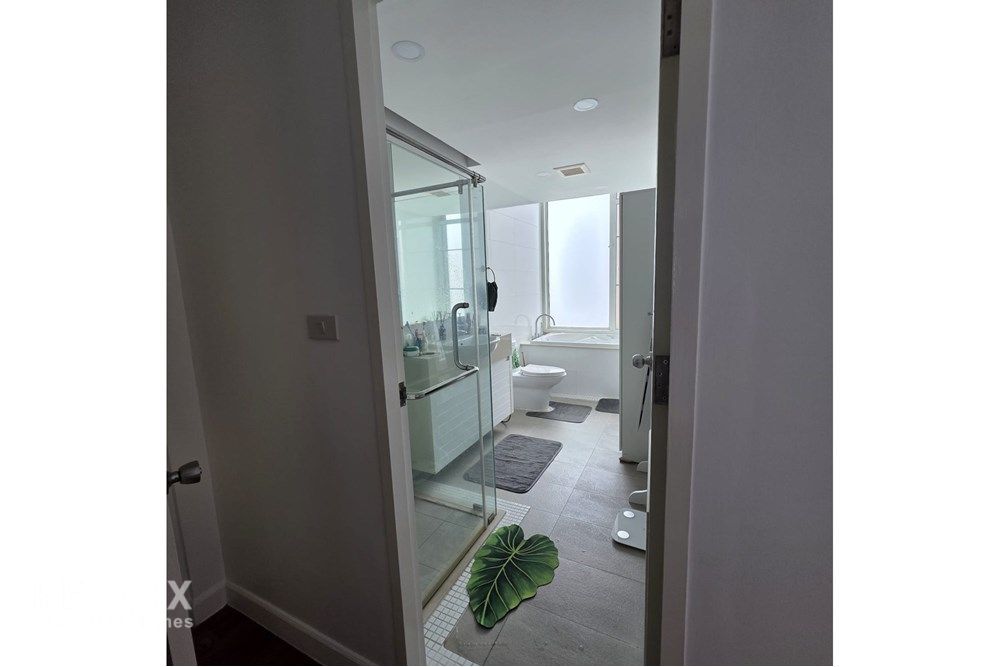 Luxuriöse 3-Zimmer-Eigentumswohnung in der Siri Residence Soi 24 – nur 6 Gehminuten zur BTS Phrom Phong. 14