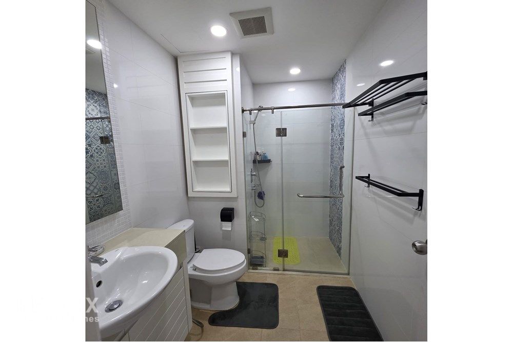 Luxuriöse 3-Zimmer-Eigentumswohnung in der Siri Residence Soi 24 – nur 6 Gehminuten zur BTS Phrom Phong. 15