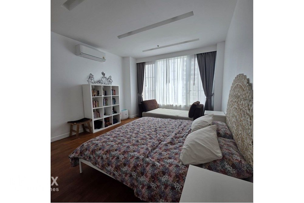 Luxuriöse 3-Zimmer-Eigentumswohnung in der Siri Residence Soi 24 – nur 6 Gehminuten zur BTS Phrom Phong. 2