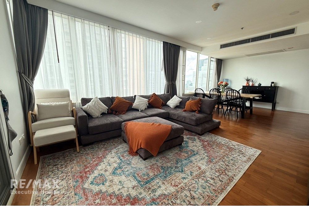 Luxuriöse 3-Zimmer-Eigentumswohnung in der Siri Residence Soi 24 – nur 6 Gehminuten zur BTS Phrom Phong. 4