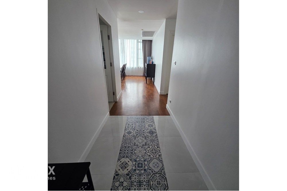 Luxuriöse 3-Zimmer-Eigentumswohnung in der Siri Residence Soi 24 – nur 6 Gehminuten zur BTS Phrom Phong. 8
