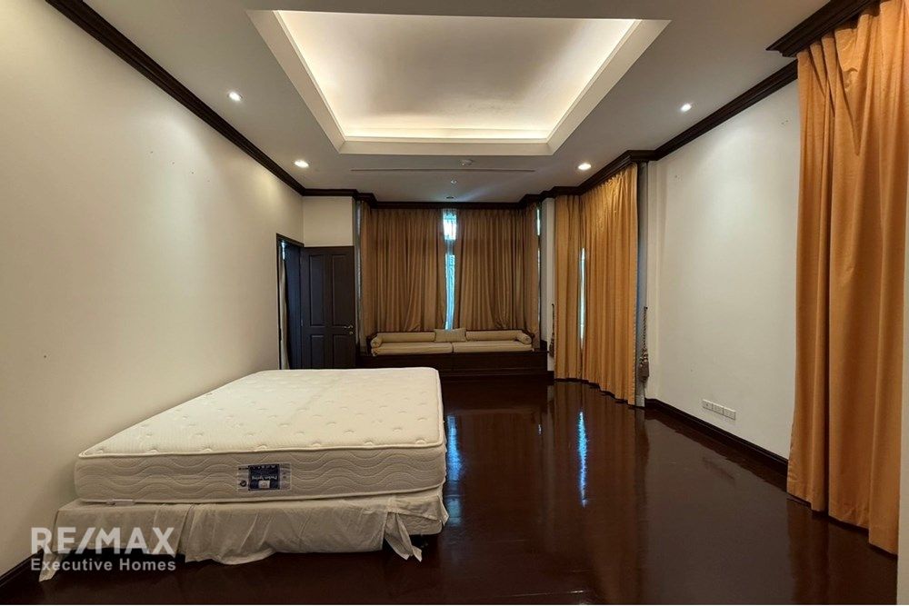 L&H Villa Sathorn: 426m² Home (4+2 bed/4.5bath) 15