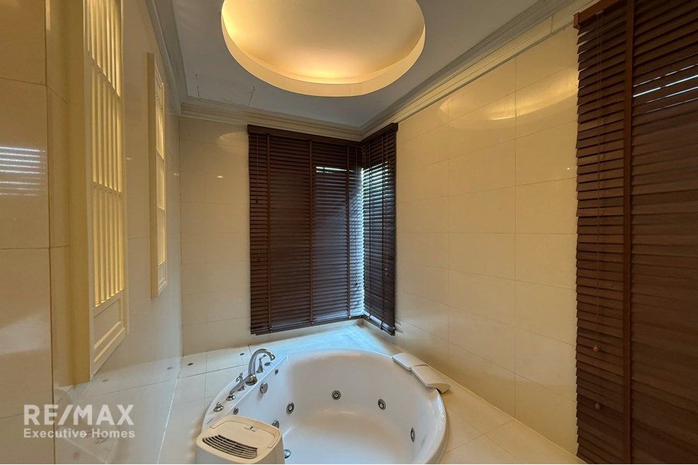 L&H Villa Sathorn: 426m² Home (4+2 bed/4.5bath) 17