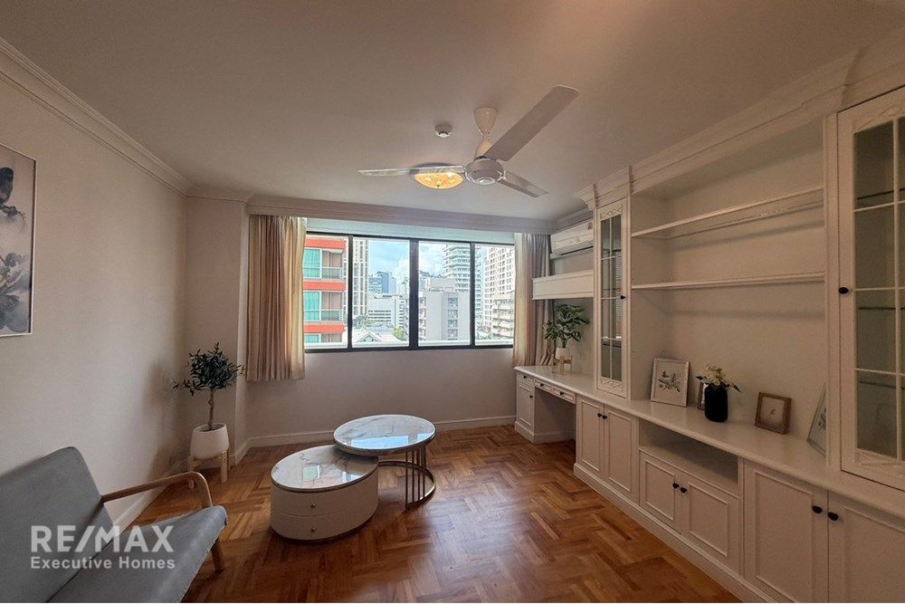 Luxurious Condo in Bangkok's Heart! 5