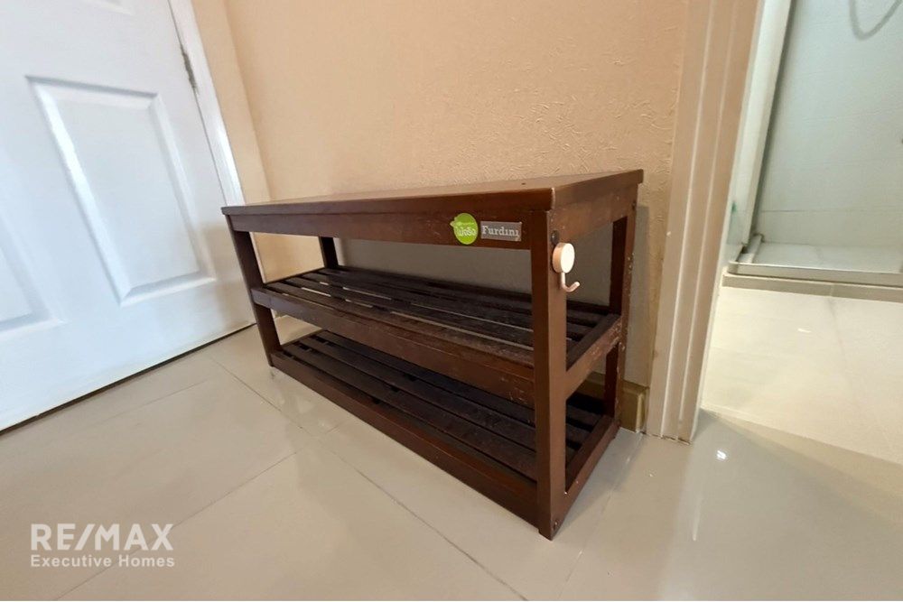 Studio Condo in Prime Location 4