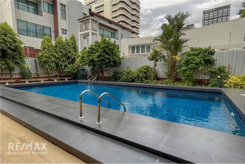 2BR Ground Floor Condo with Private Garden for Rent - 150sqm, Cat Friendly, 63K 13