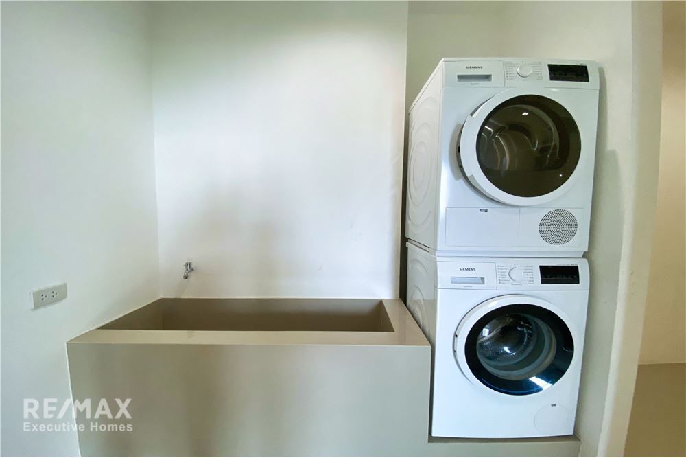 Exclusive 4BR Condo with Maid's Room for Rent at 100K - 240sqm, Only 7 Units Available 9