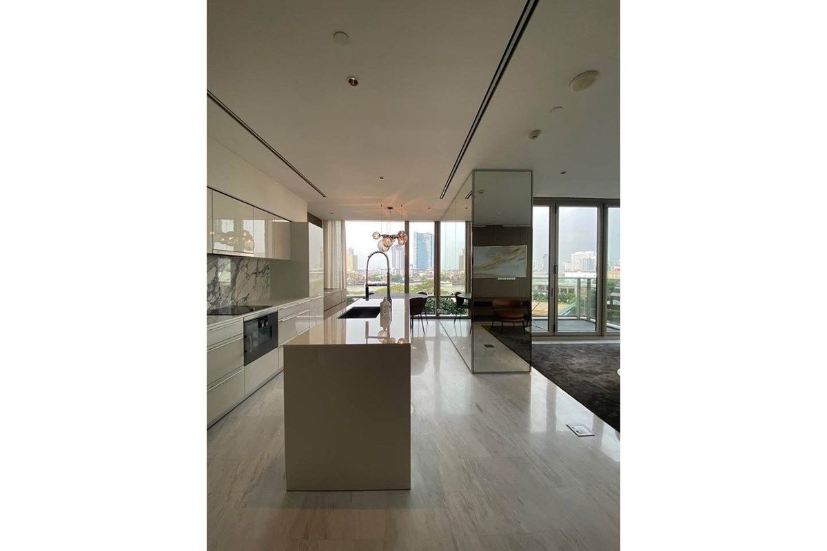 Luxury 2BR Condo at Four Seasons Private Residences - 16 Min Walk to BTS Saphan Taksin 5