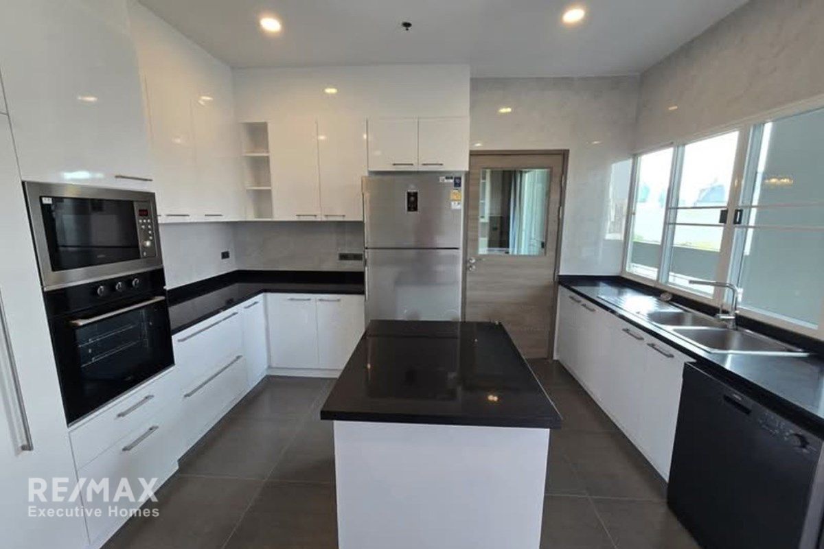300K Rent | Spacious 600sqm Full-Floor Penthouse Condo Near Park | Pet-Friendly 6