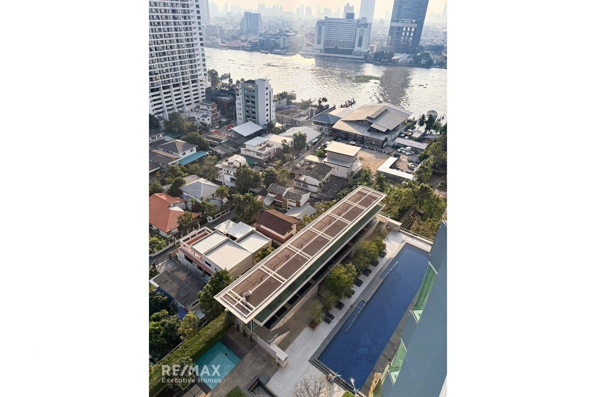 3-Bedroom Apartment for Rent with River View at Watermark Cha 12