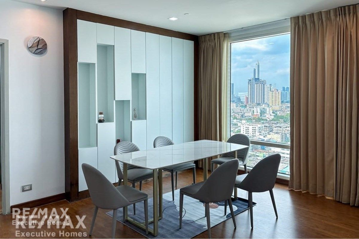 3-Bedroom Apartment for Rent with River View at Watermark Cha 4