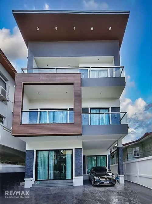 brand-new-3-story-townhouse-for-rent-in-ekkamai-or-4br-or-200k-or-330sqm-or-500m-to-bts-920071001-16424