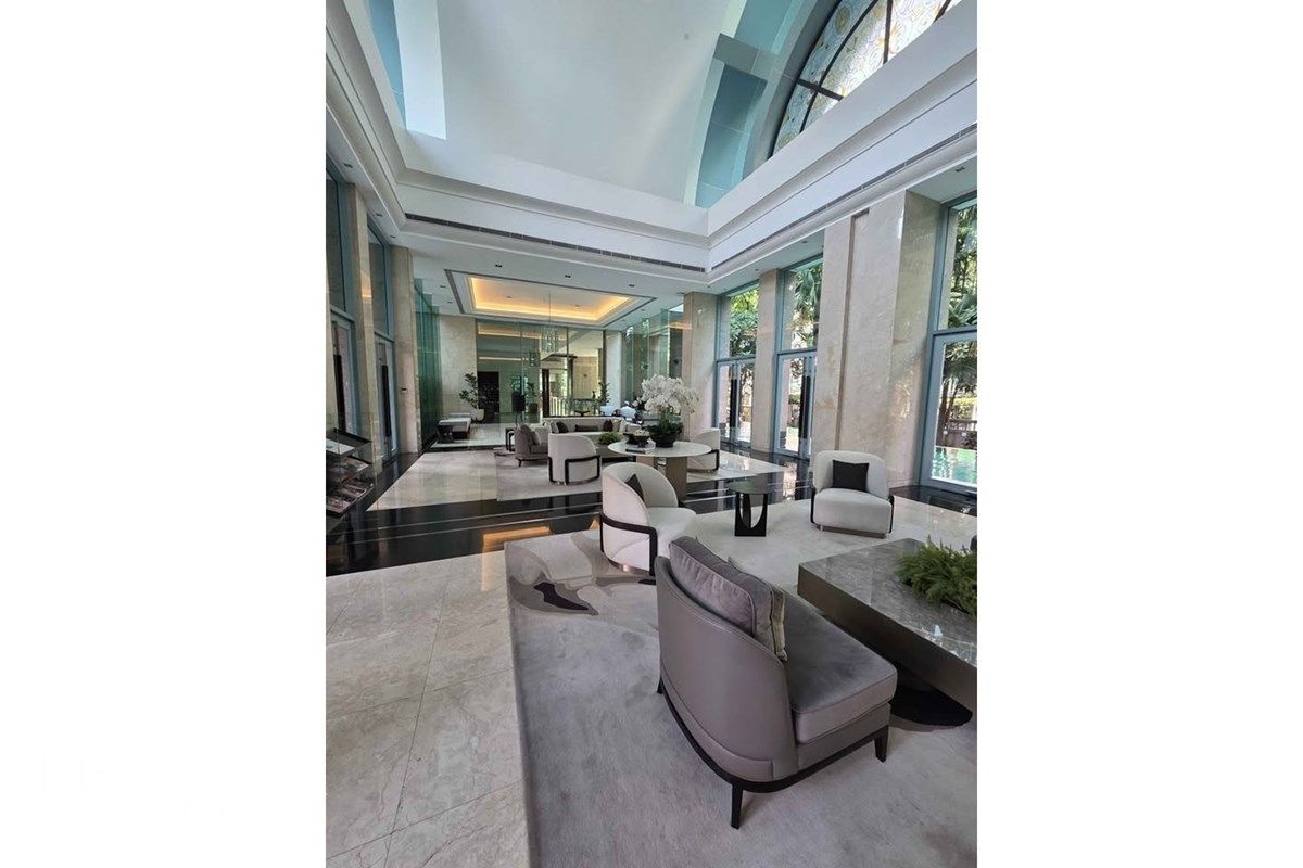 Rent 180K | The Park Chidlom | 258sqm 3BR | Private Lift | EV Charger 21