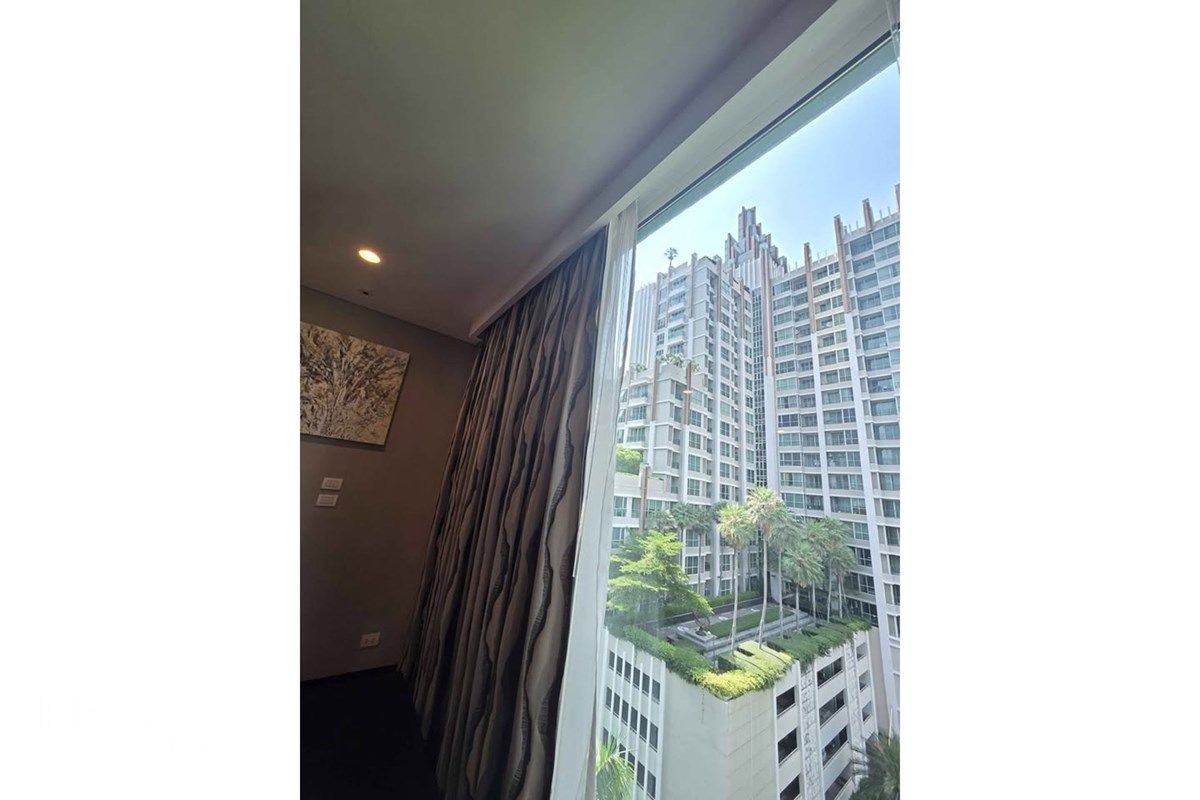 Rent 180K | The Park Chidlom | 258sqm 3BR | Private Lift | EV Charger 3