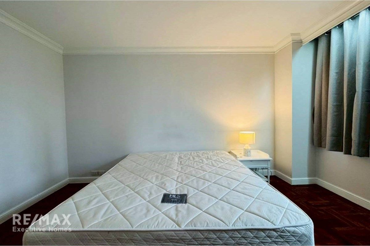 For Rent – Pet-Friendly Apartment Sukhumvit 43 | 4 BR 20