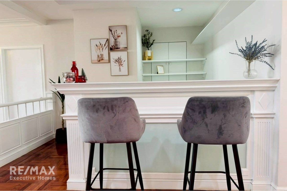 For Rent – Pet-Friendly Apartment Sukhumvit 43 | 4 BR 6