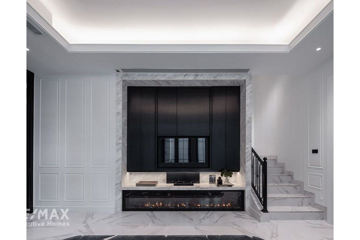 Buy 85.8M | 500sqm Ekkamai 22 Luxury Estate | Private Lift & Pool 4