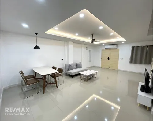 2-story-townhouse-for-rent-at-45k-or-3br-near-bts-on-nut-in-sukhumvit-81-920071001-16440