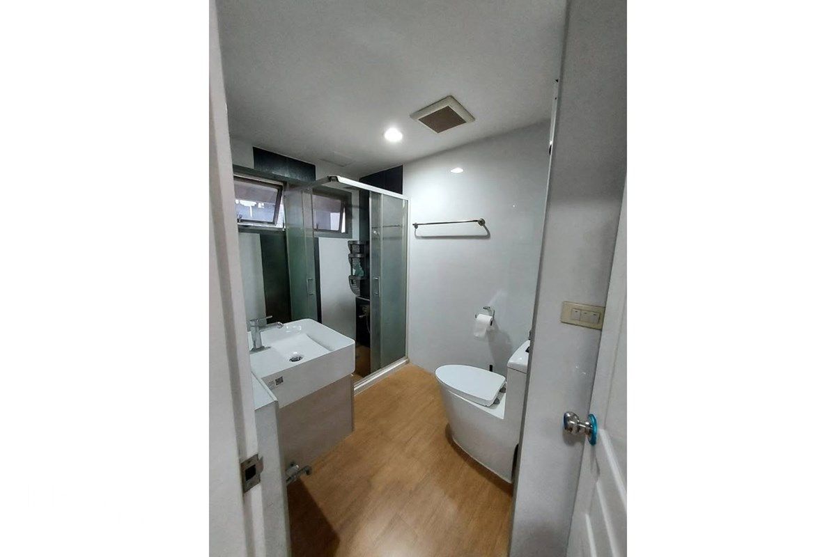 Rent 43K | Waterford Diamond Corner 2BR | 14th Fl. Fixed Parking 12