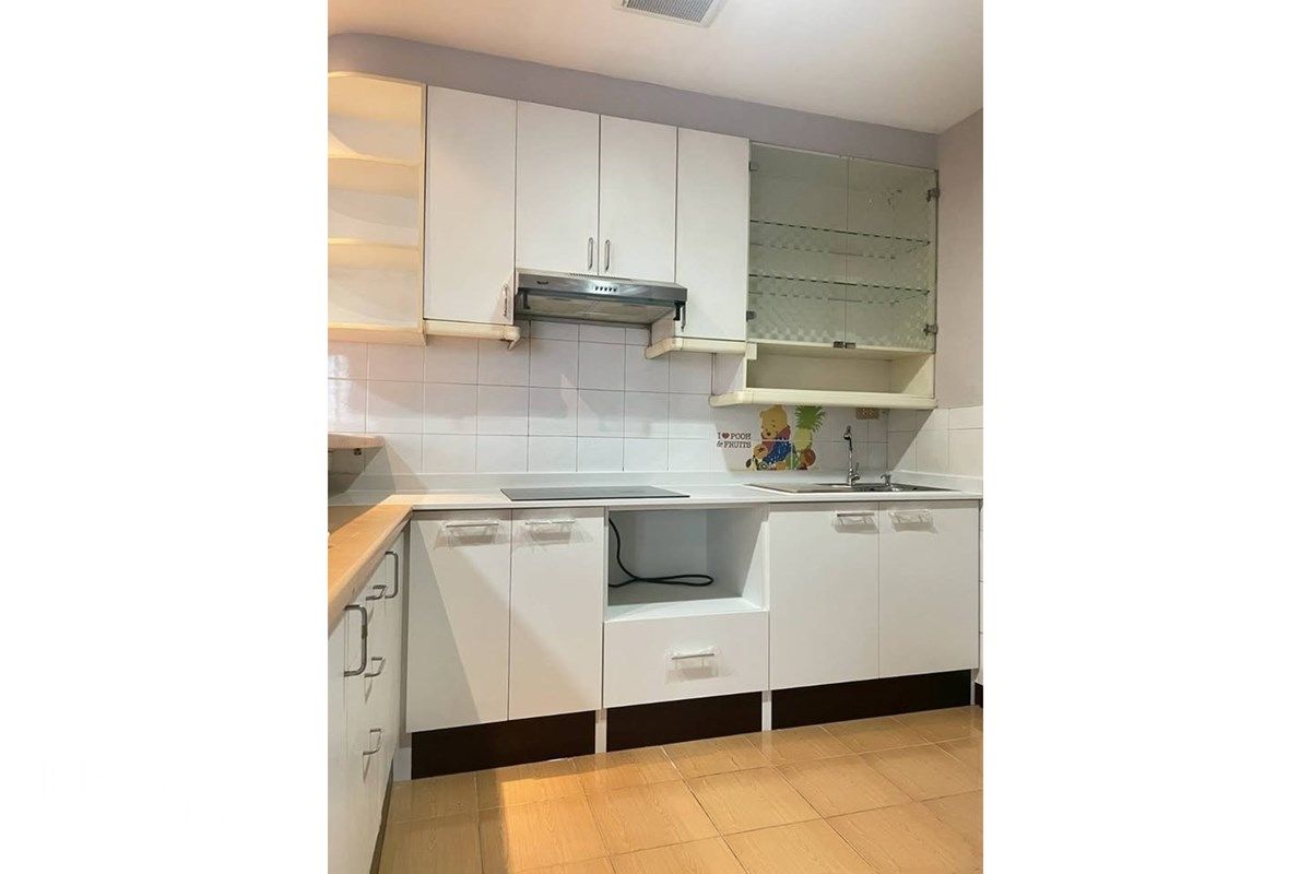 Rent 43K | Waterford Diamond Corner 2BR | 14th Fl. Fixed Parking 5