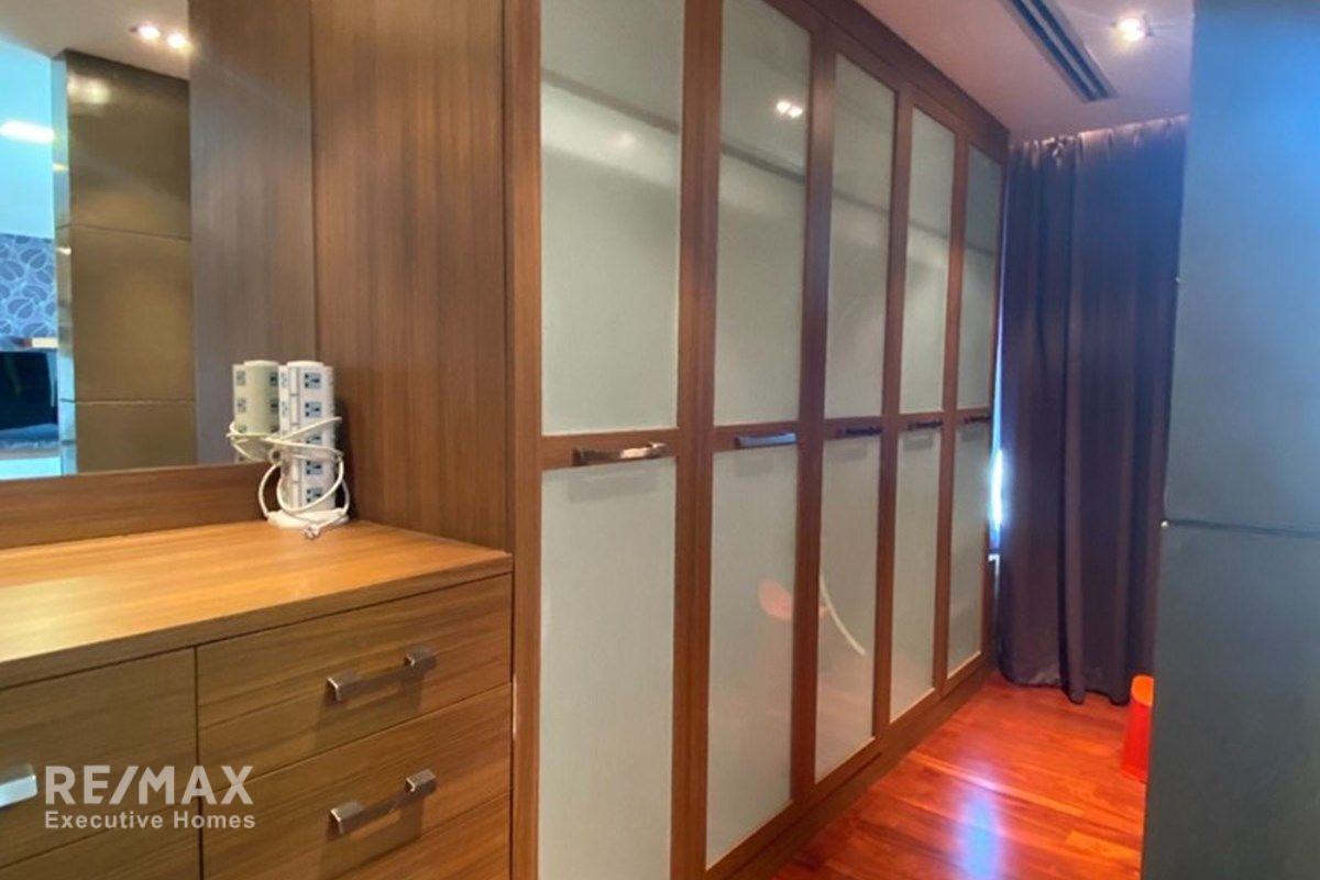 Luxury 342sqm Duplex Penthouse with Private Rooftop Garden & Jacuzzi near MRT Sukhumvit - 7 mins Walk 11