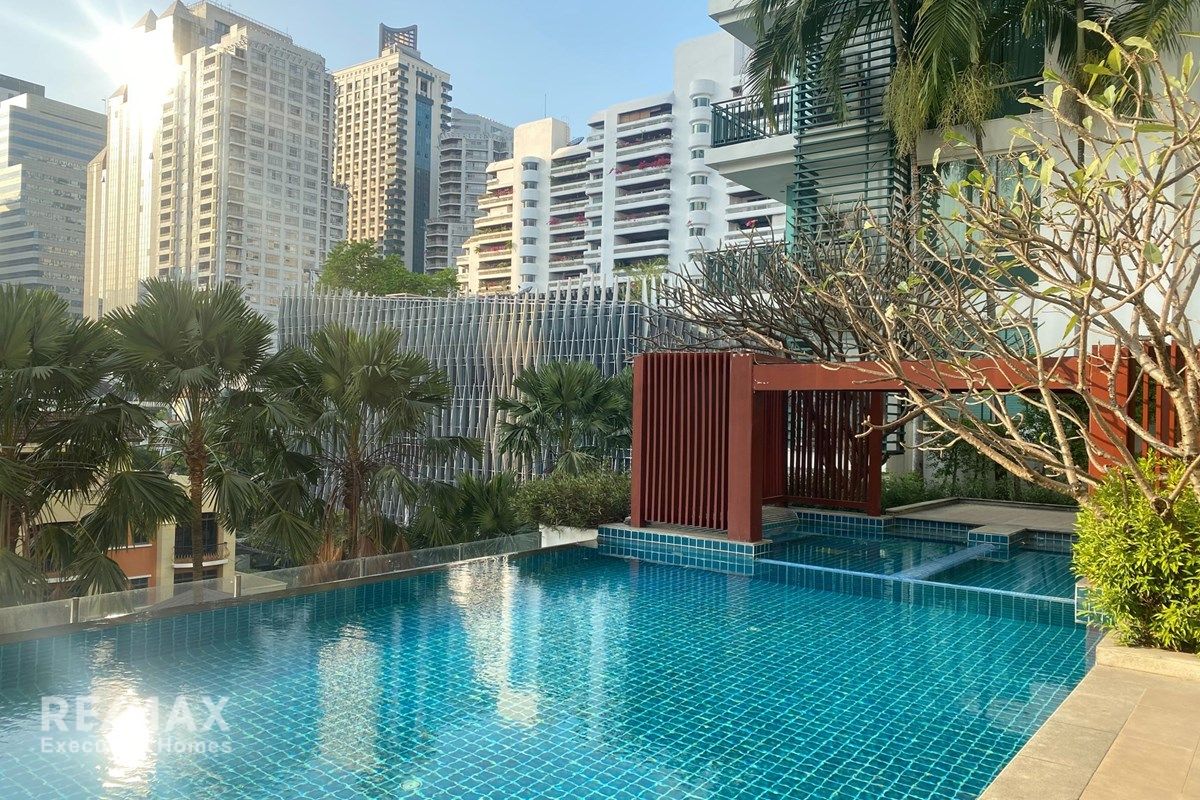 Luxury 342sqm Duplex Penthouse with Private Rooftop Garden & Jacuzzi near MRT Sukhumvit - 7 mins Walk 16