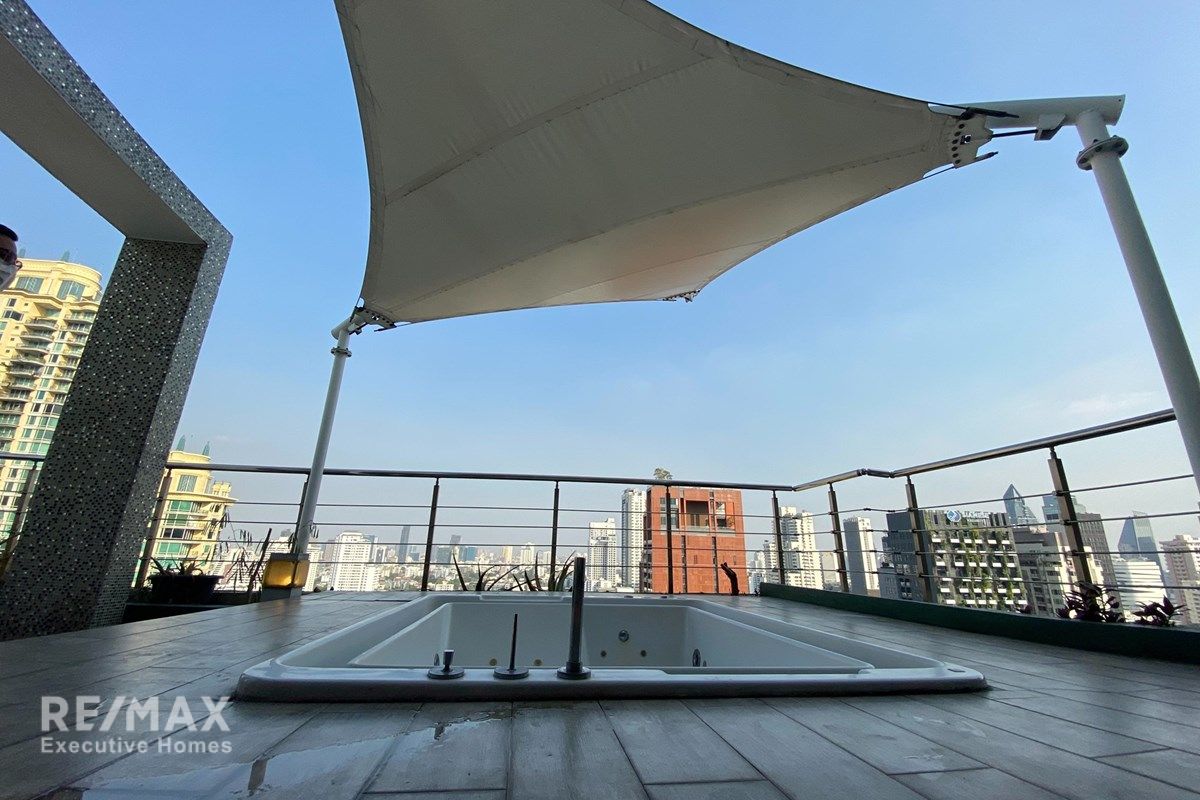 Luxury 342sqm Duplex Penthouse with Private Rooftop Garden & Jacuzzi near MRT Sukhumvit - 7 mins Walk 5
