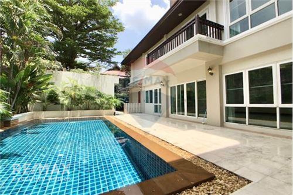 Rent 160K | 350sqm Sukhumvit 36 House | Private Pool | Pet-Friendly 2