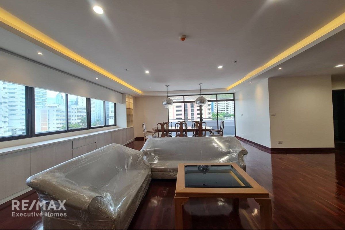 Rent 85K | Ultra-Private 270sqm 1-Unit/Floor  Sukhumvit 13 | 2
