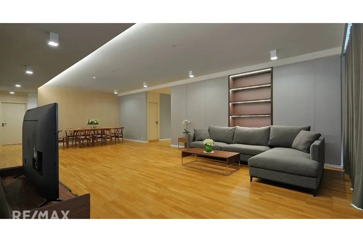 Rent | Newly Renovated 242sqm 3+1BR | Sukhumvit 39 | Cat-Friendly 5