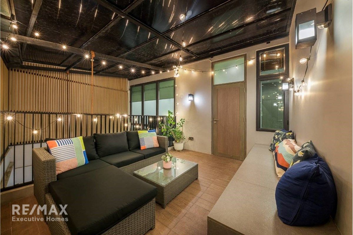 Rent 130K | 240sqm Ekkamai 12 Townhome | Business or Home Office OK 10