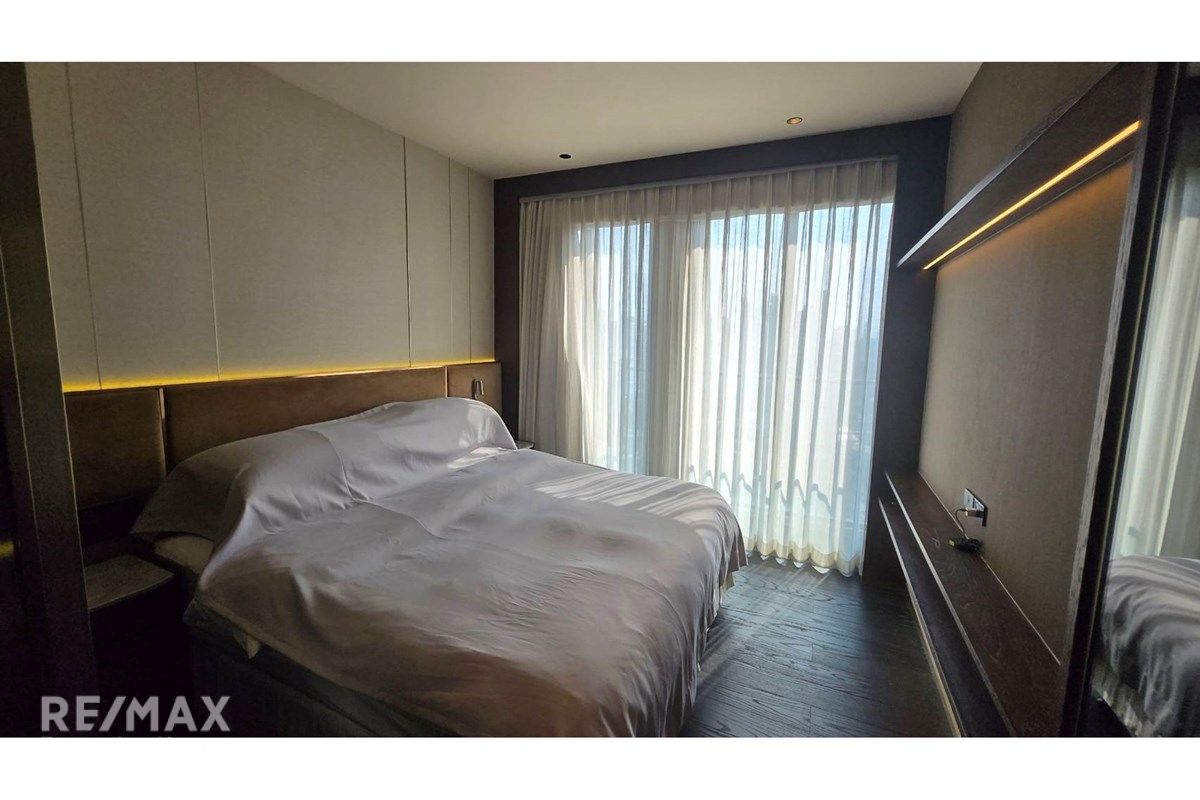 Rent 80K | Noble Ploenchit 24th Fl. 2BR | Smart Room | Direct BTS 8